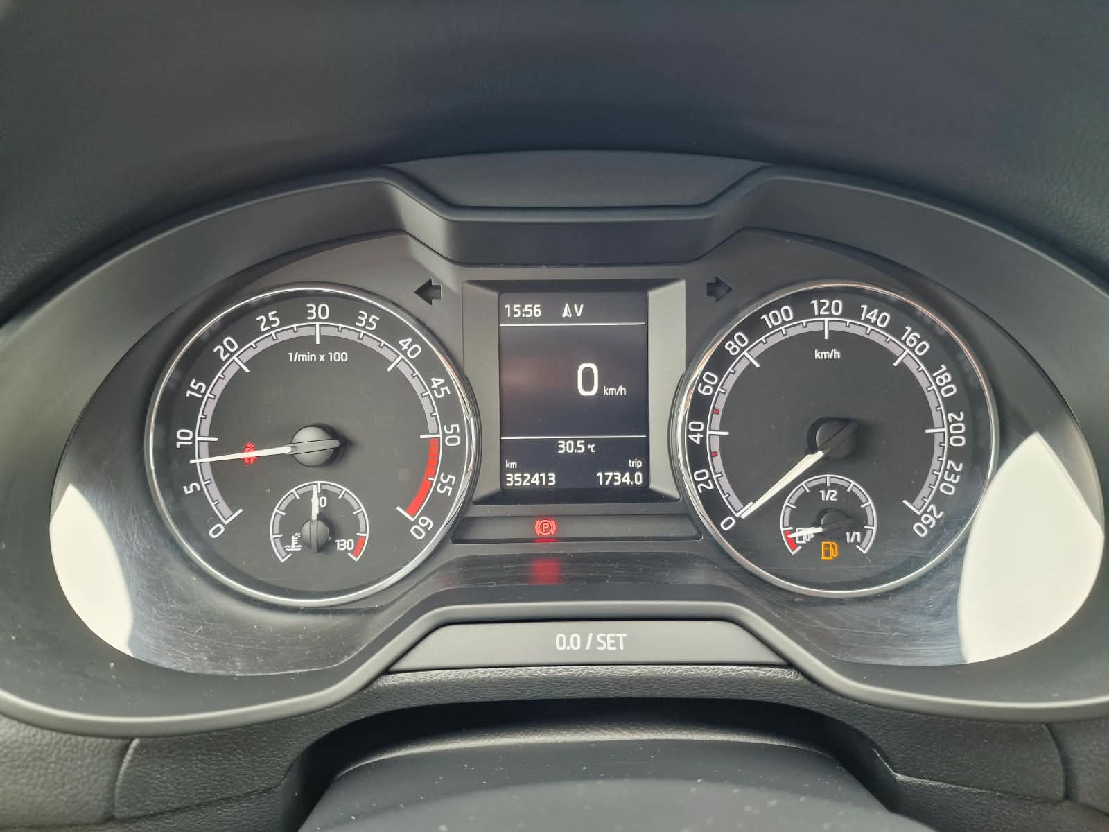 
								Škoda Octavia Combi 1.6 TDI Ambition full									