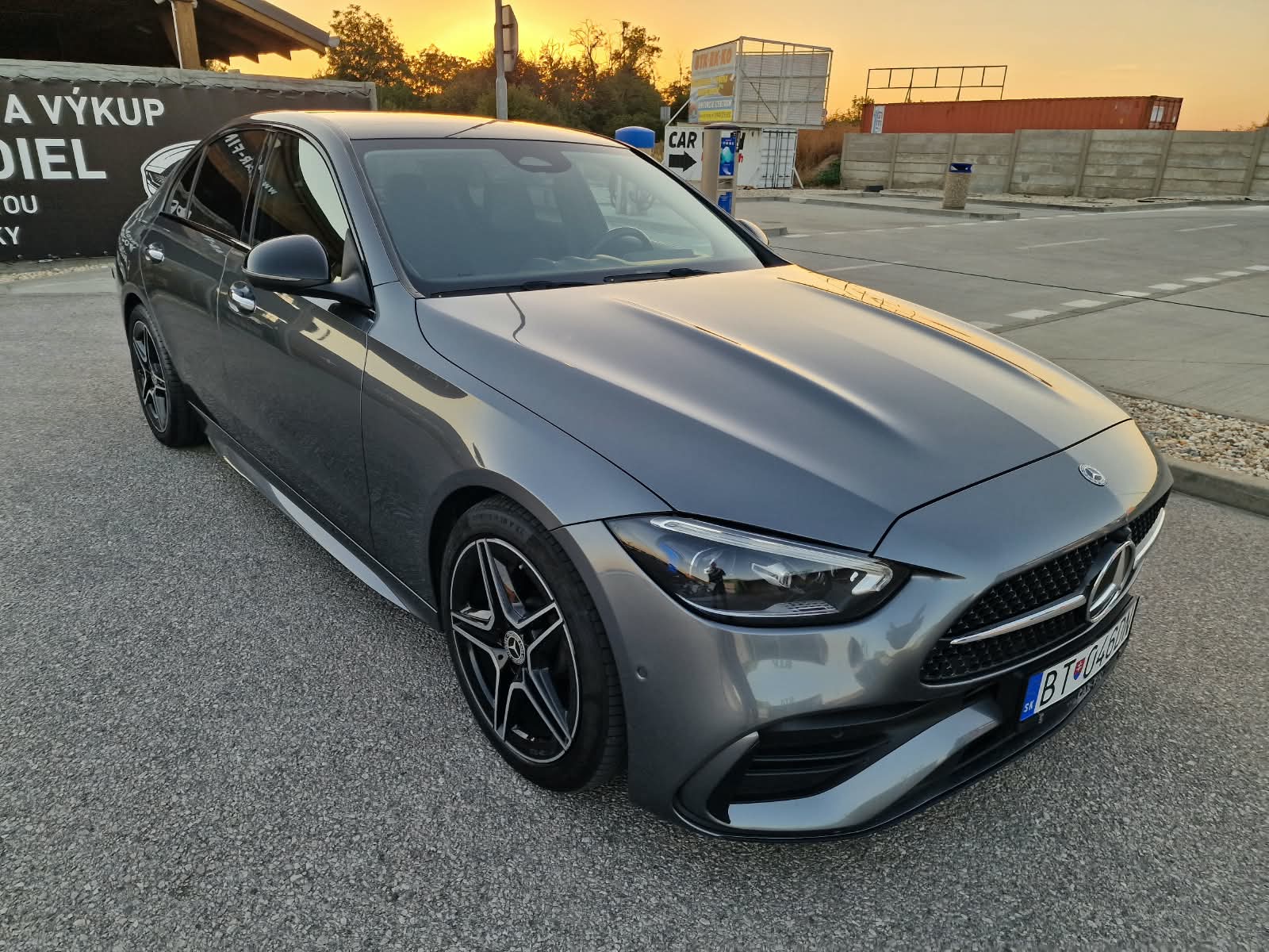 
								Mercedes-Benz C trieda Sedan 220 d mHEV A/T full									