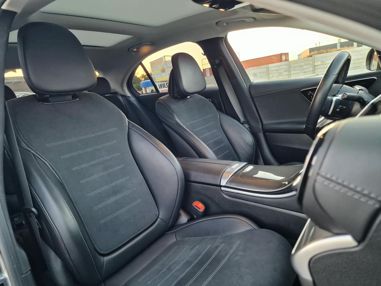 
								Mercedes-Benz C trieda Sedan 220 d mHEV A/T full									