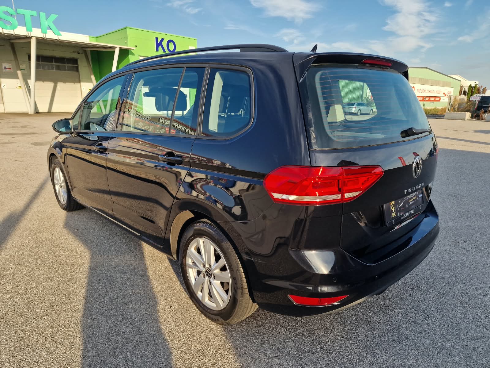 
								Volkswagen Touran 2.0 TDI Comfortline full									
