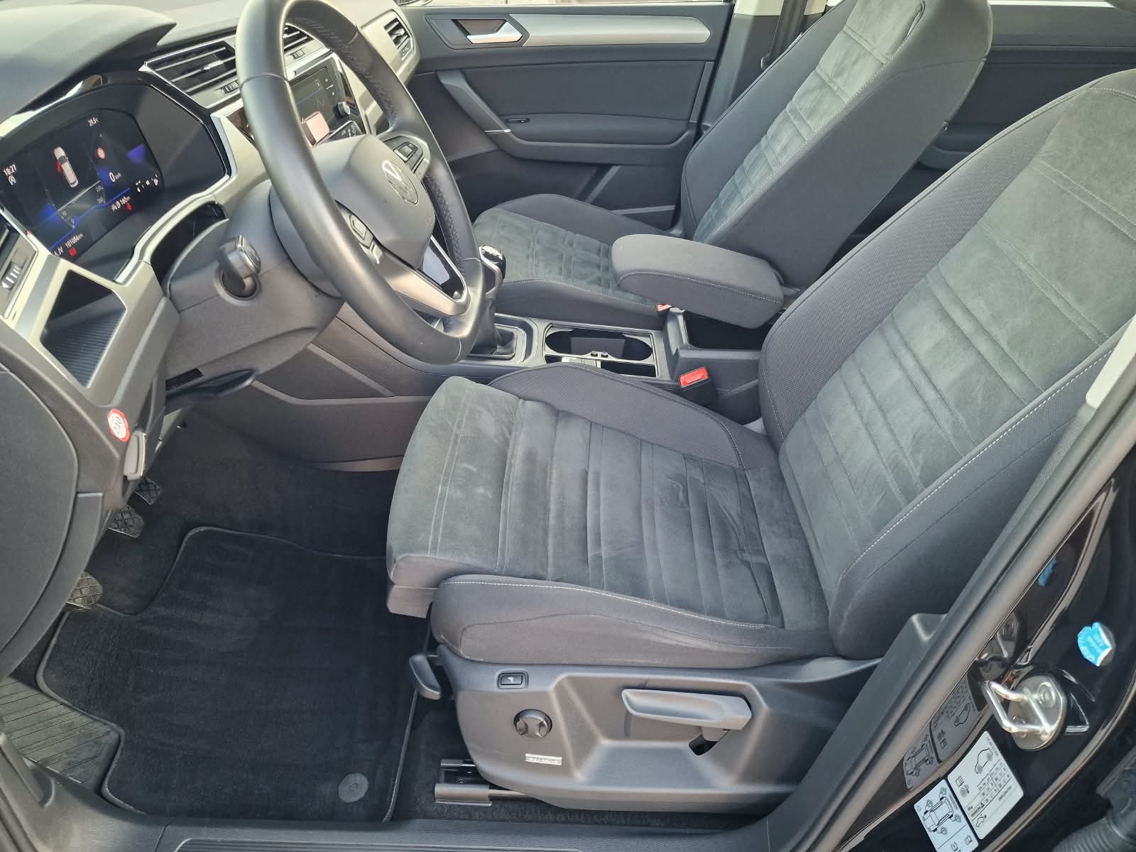 
								Volkswagen Touran 2.0 TDI Comfortline full									