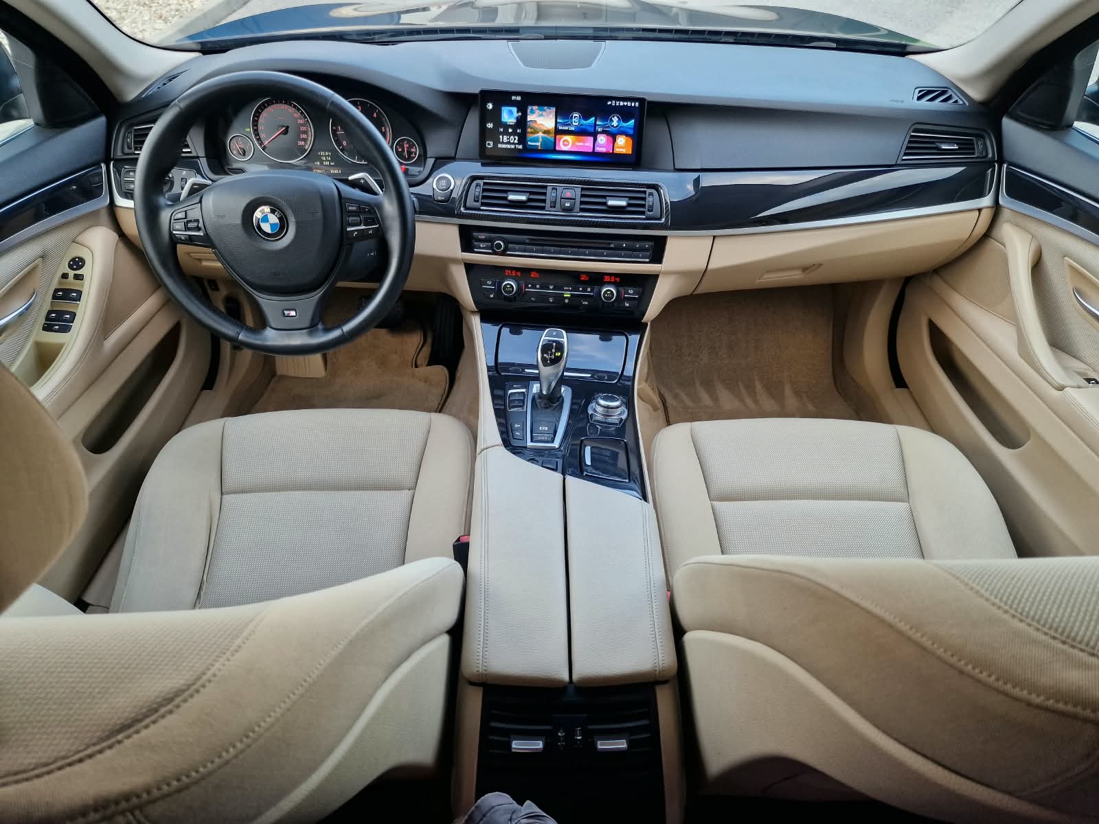 
								BMW Rad 5 525d xDrive full									