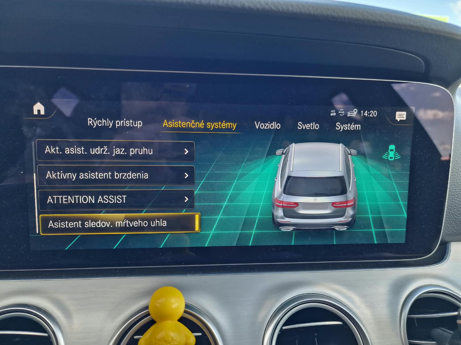 
								Mercedes-Benz E trieda Kombi 300 de A/T full									