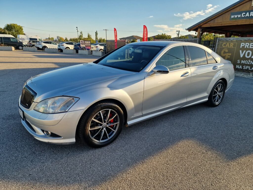 Mercedes-Benz S trieda Sedan 320 CDI 4-matic