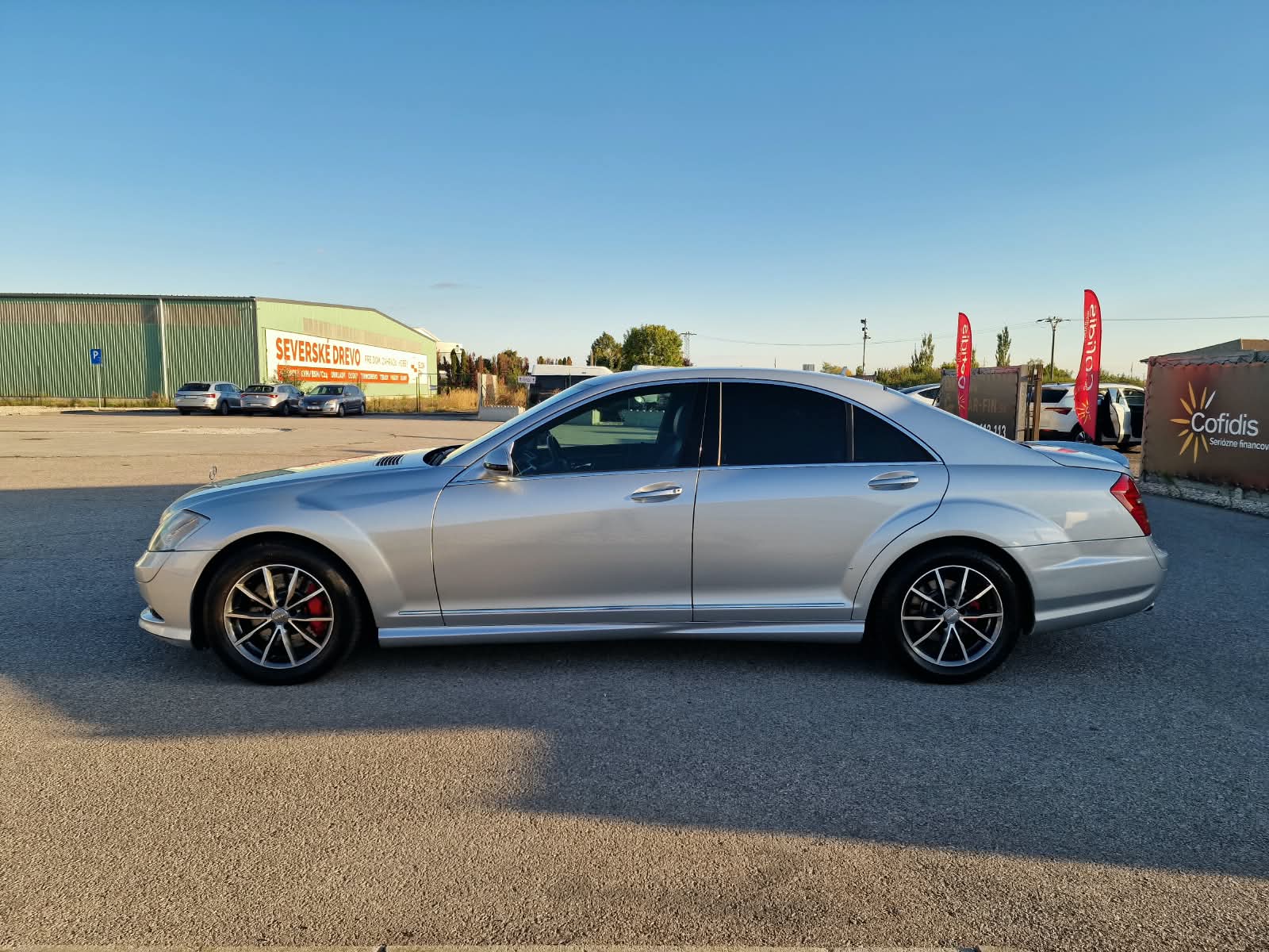
								Mercedes-Benz S trieda Sedan 320 CDI 4-matic full									