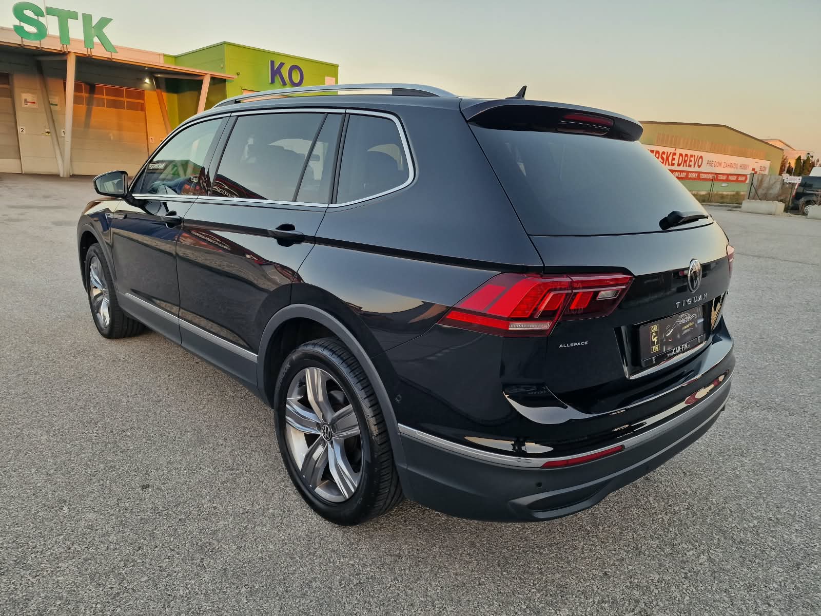
								Volkswagen Tiguan Allspace 2.0 TDI EVO SCR 4Motion Life DSG full									