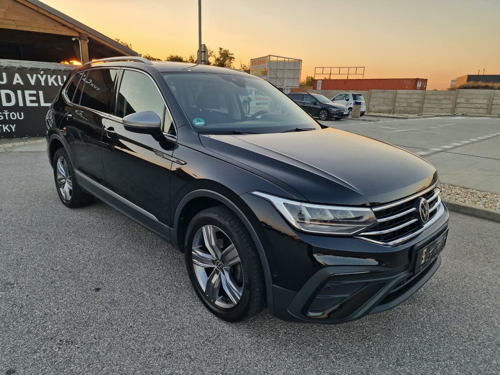 
								Volkswagen Tiguan Allspace 2.0 TDI EVO SCR 4Motion Life DSG full									