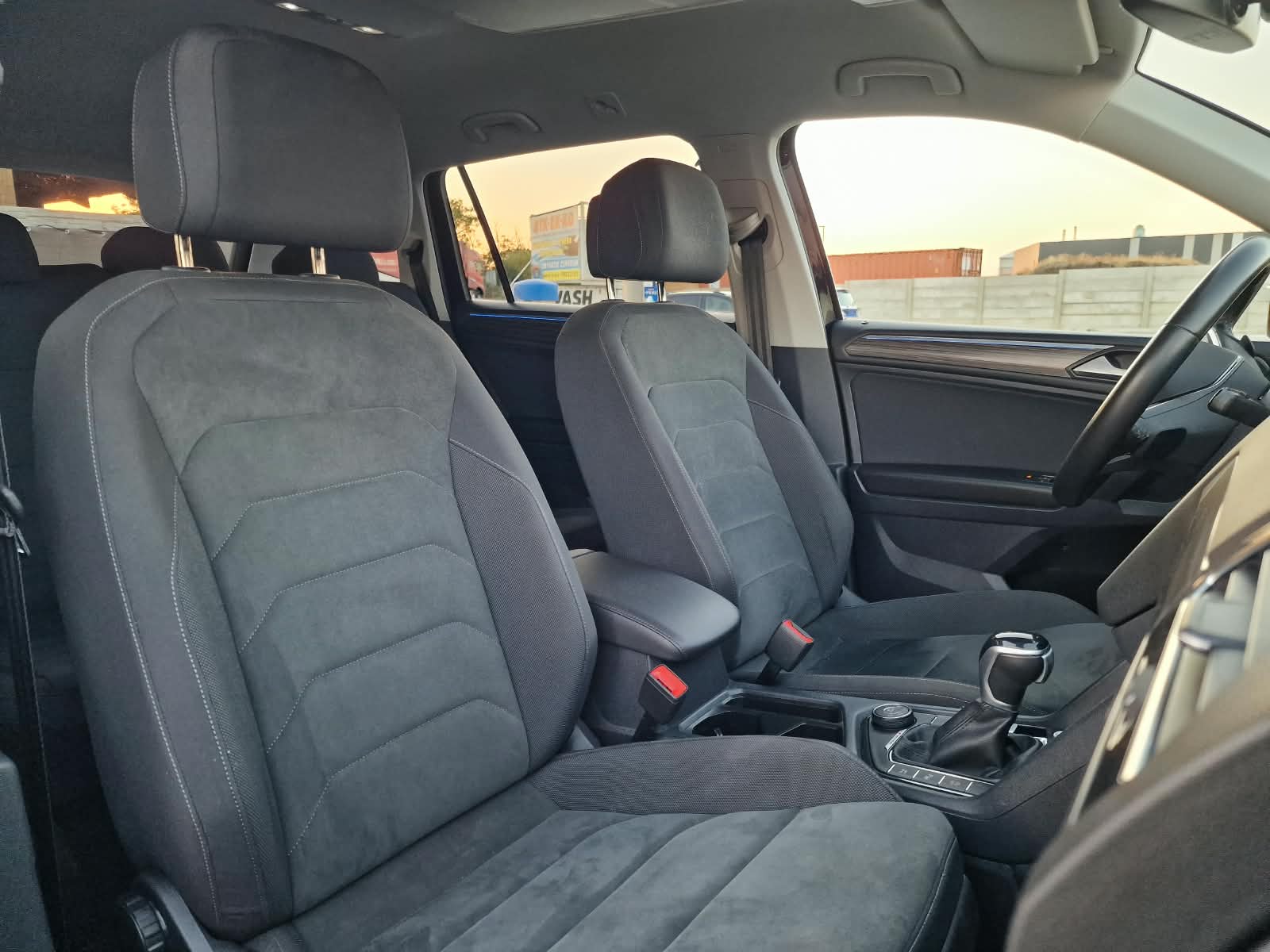 
								Volkswagen Tiguan Allspace 2.0 TDI EVO SCR 4Motion Life DSG full									