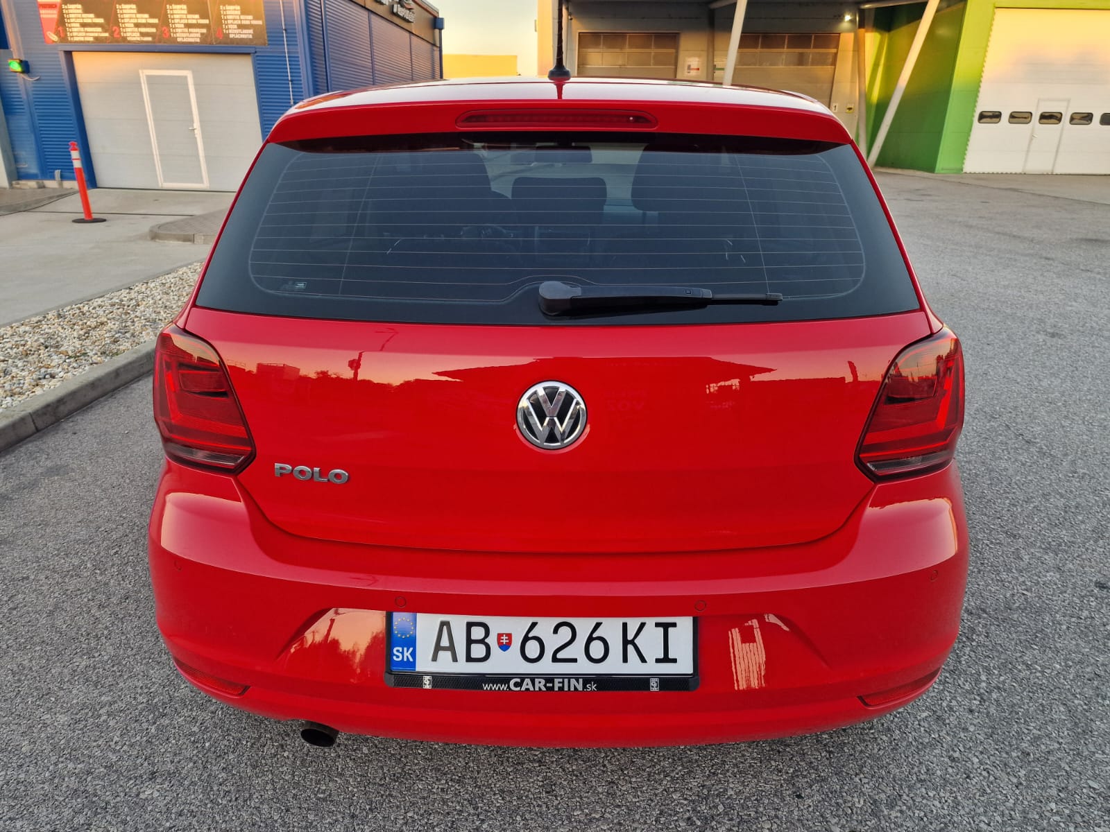 
								Volkswagen Polo 1.2 TSI BMT Highline SLOVAKIA full									