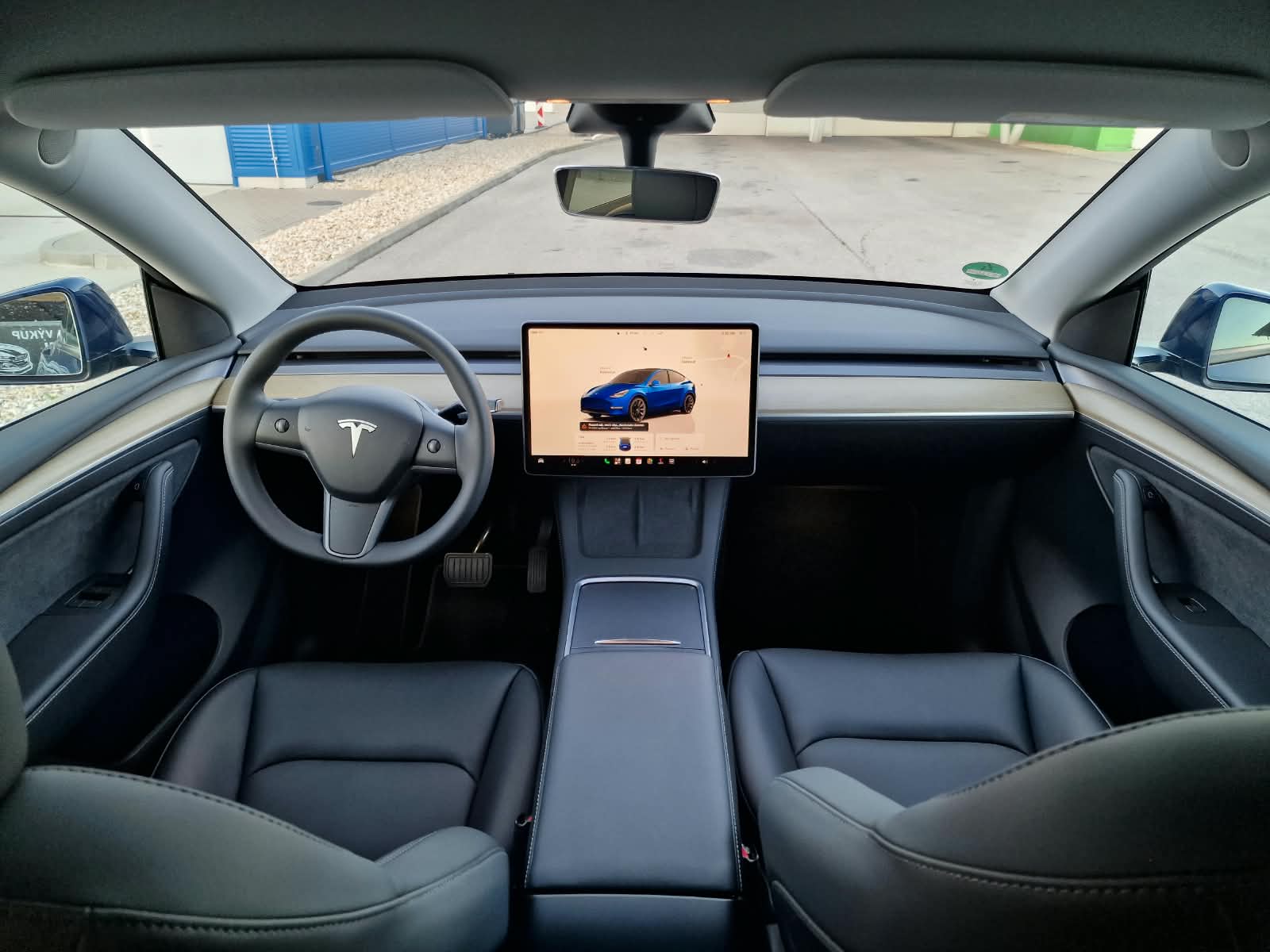 
								Tesla Model Y Standard Range RWD 60kWh s ťažným full									
