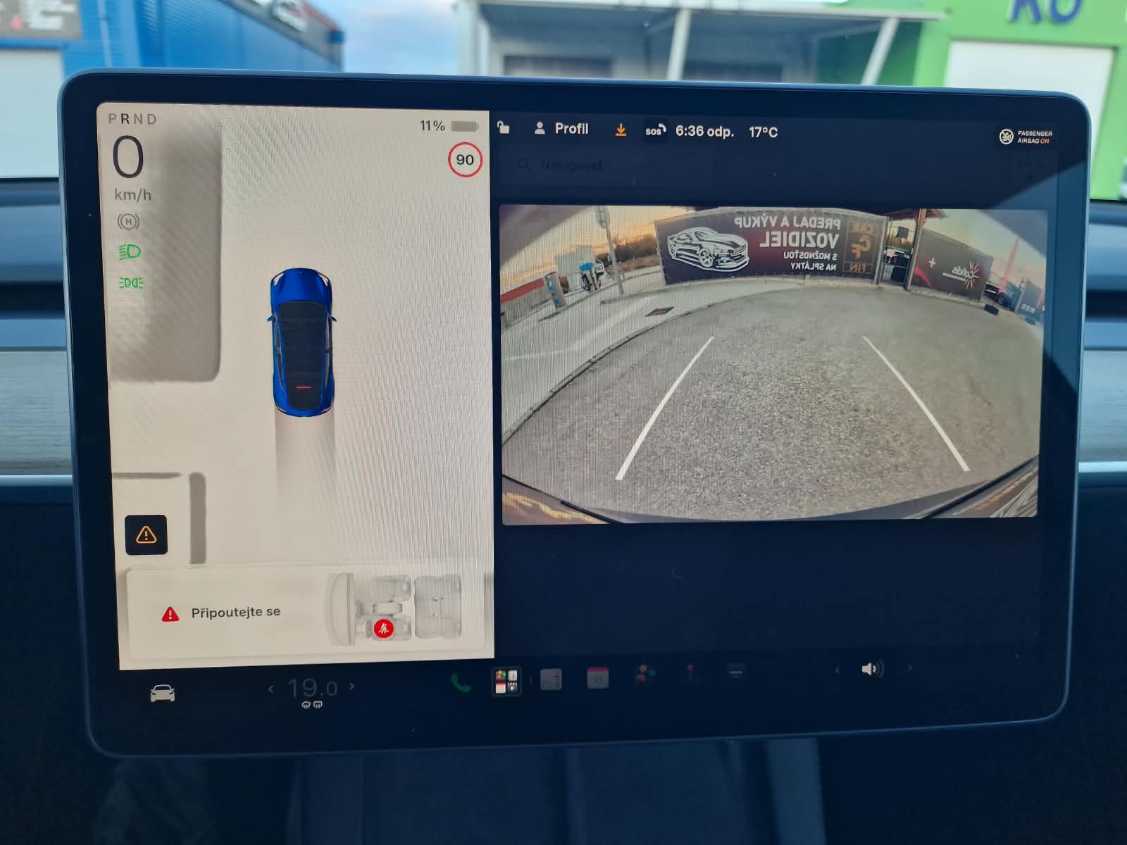 
								Tesla Model Y Standard Range RWD 60kWh s ťažným full									