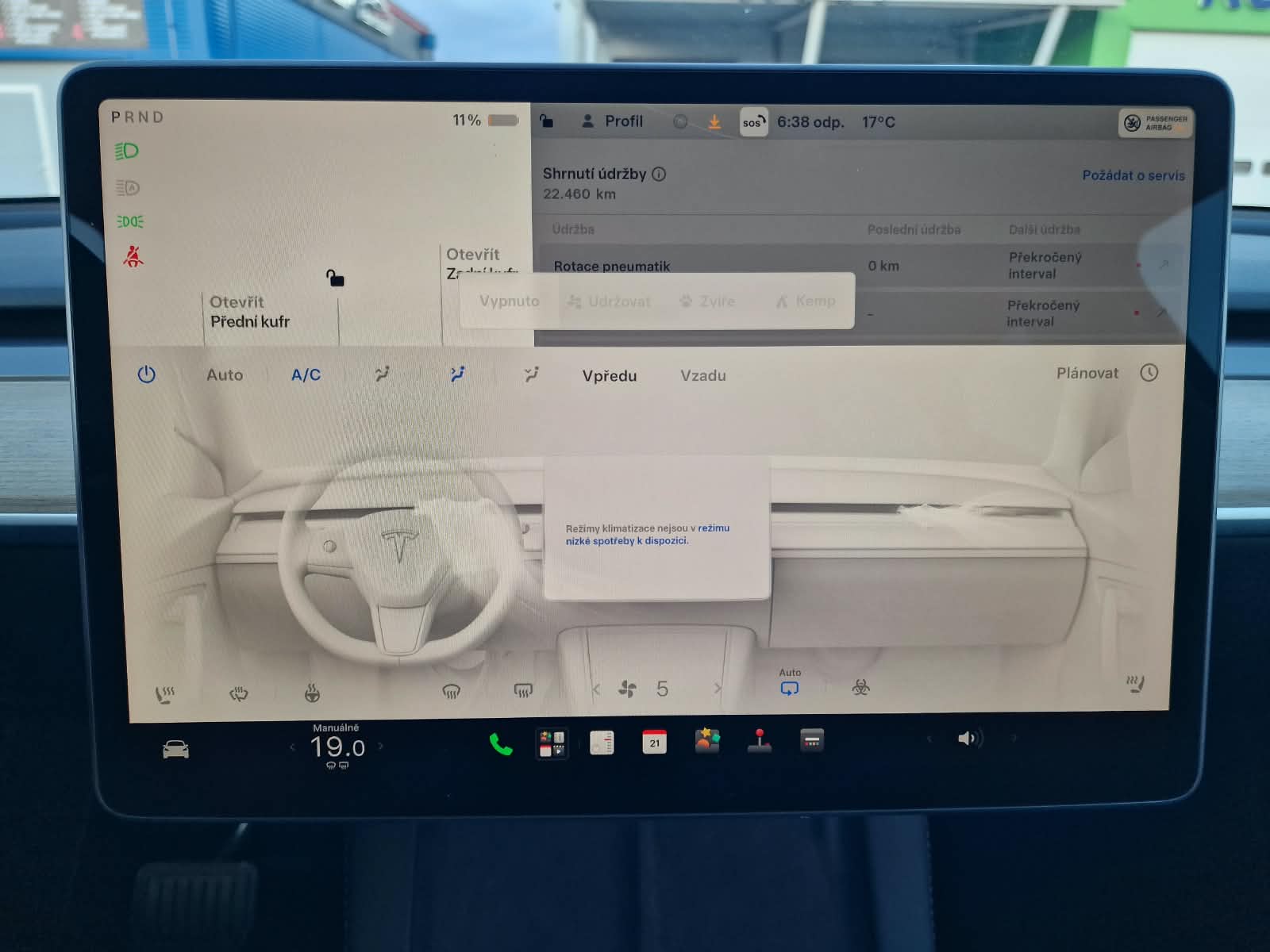 
								Tesla Model Y Standard Range RWD 60kWh s ťažným full									