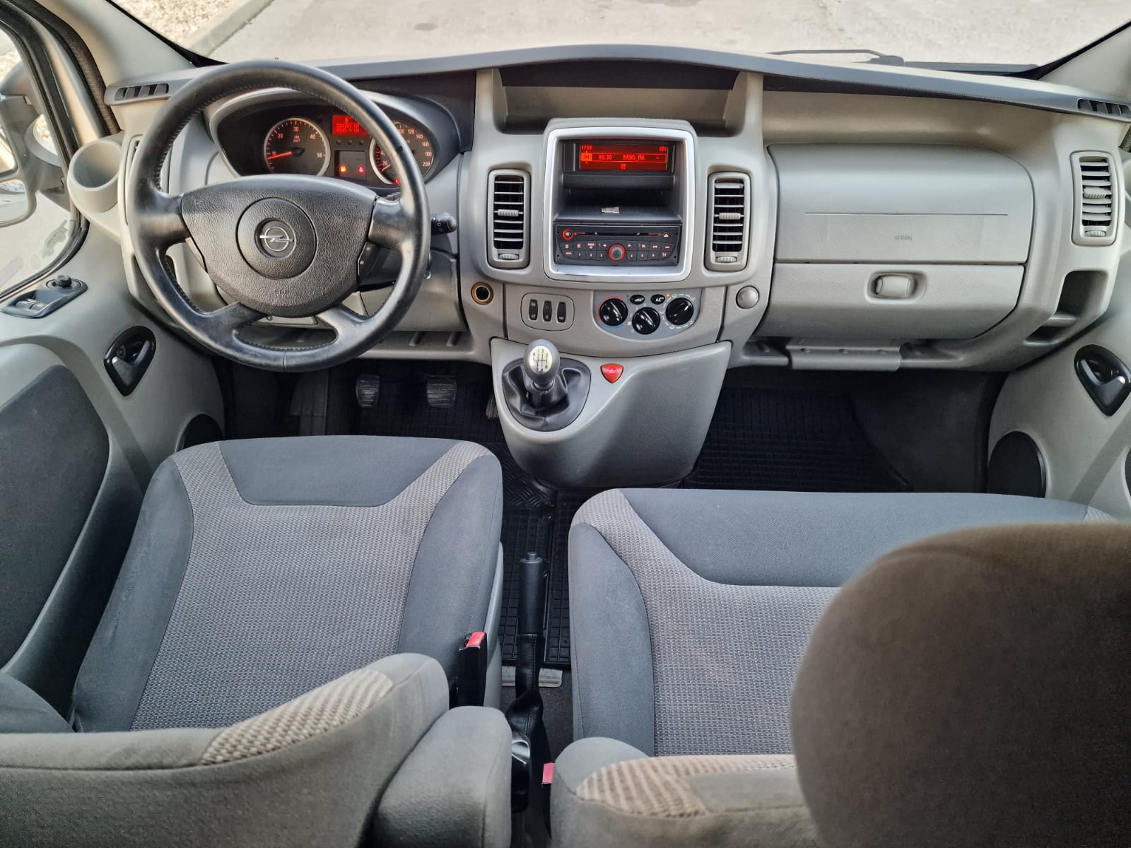 
								Opel Vivaro Van 2.0 CDTI L1H1 2.9t full									