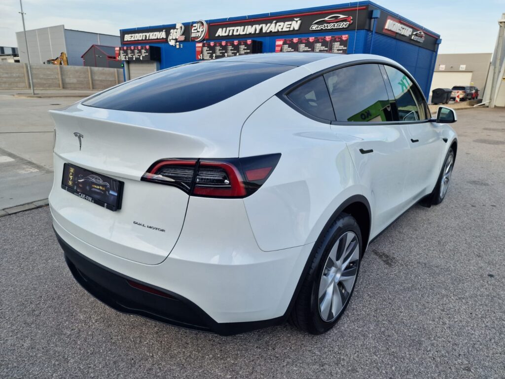 Tesla Model Y Long Range Dual Motor + predĺžená záruka